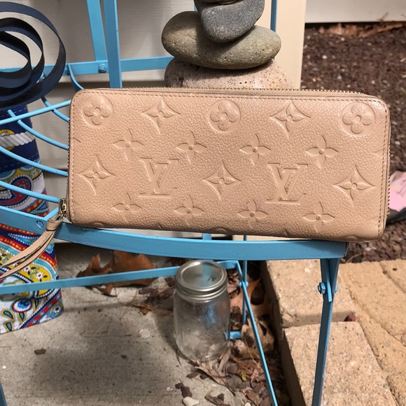 Louis Vuitton Handbags - Louis Vuitton Wallet
